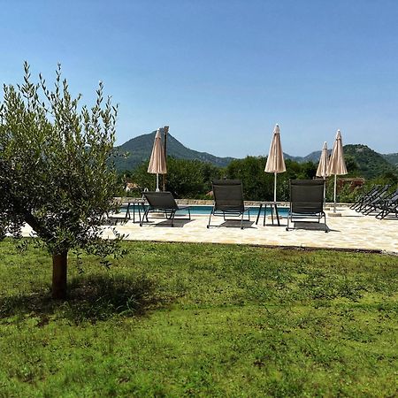 Eco Villas Merak Вирпазар Экстерьер фото